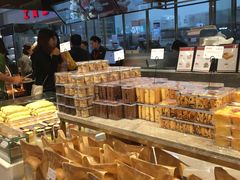 面包甜点陈列柜-UH祐禾(光谷世界城店)