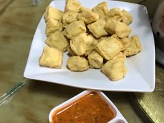 -啰啰冰屋(景洪总店)