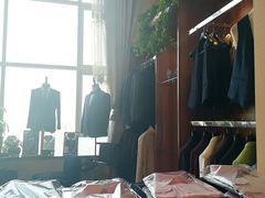 -宇翔服饰(双井桥东首城国际店)