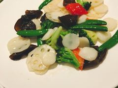 -上海小南国(仲盛世界商城店)