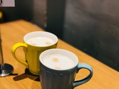 拿铁咖啡-HELLO 27 意面·沙拉·帕尼尼