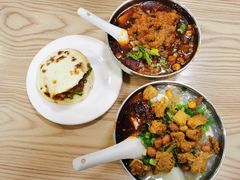 -代四孃牛华豆腐脑美味小食(总店)