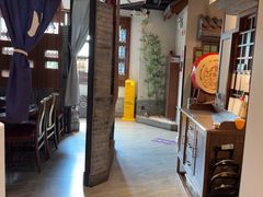 -川流不息·地道川菜·小龙虾(新松江路店)