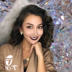 -AYO SALON