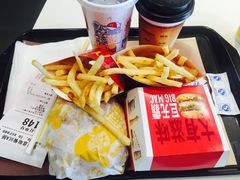 -麦当劳(南京路2店)