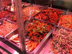 -老六素货(王顶堤店)