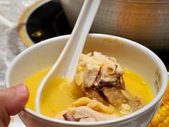 -禄婶鸡煲·打边炉