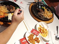 -豪享来(我格广场店)
