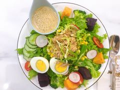 -丽莎沙拉轻食餐厅(国贸店)