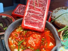-夺欢喜贵州酸汤牛肉火锅(静安寺店)