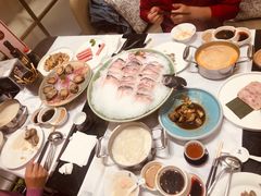 -红鼎豆捞·非遗鲍皇汤火锅(宝丰路店)