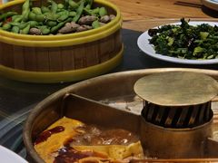 -明何记涮牛肚(品牌首店隋唐植物园南门古城路店)