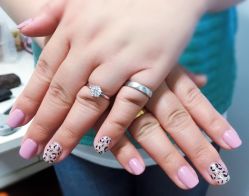 彩绘-小红楼美甲美容中心