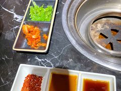 -鹤江桥·红油牛肉粉(SKP店)