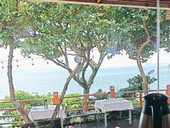 -美人鱼悬崖海景餐厅(鹿嘴山庄店)