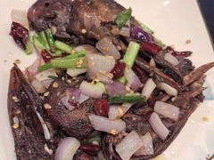 -老鄞江清水龙虾•赵赵家(江北店)