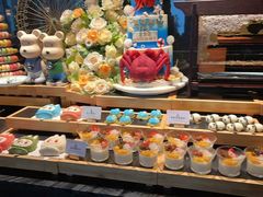 -雍容荟帝王蟹活龙虾展台自助(IFS黑金店)