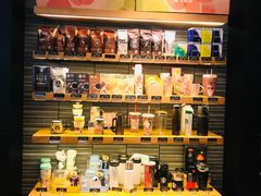 零售区-星巴克(上海南站店)