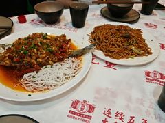 -堂瓦里·33年传统赣菜(第一街区店)