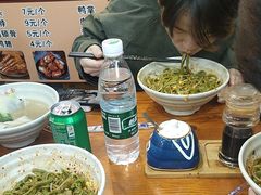 -手擀菠菜面(西康路店)