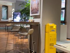 -潮一不贰·法式甜品·生日蛋糕·西式简餐(外滩店)