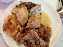 豆酱焖三文鱼头腩-万德诺富特酒店·自助餐厅(万德大厦店)