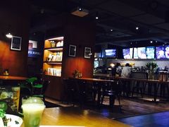 -JINNS锦时 steak&pizza(浸信会礼拜堂旧址店)