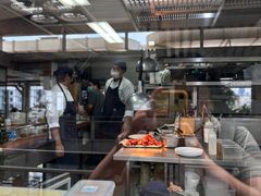 -ROAST coffee & eatery