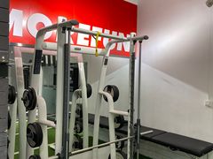 -汗水空间私教健身连锁(SM广场店)