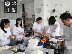 -美斯烘焙培训学院•蛋糕•面包•咖啡(宝安校区)