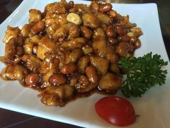 -金牌餐厅·天津菜·八珍豆腐·老爆三(瓷房子店)