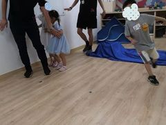 -猴有戏教育戏剧·音乐剧·主持口才·演讲朗诵辩论(环球港华师大校区)