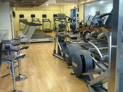 -齐岸健身(花园城店)