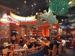 -老滇山寨•云南特色菜•地方菜•民族风情歌舞表演(金碧店)