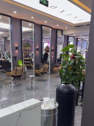 -藤野造型烫染·漂发