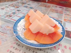 -广信牛奶甜品世家(台东店)