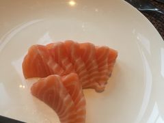 -唐拉雅秀酒店-西锦汇空中BBQ·思创餐厅