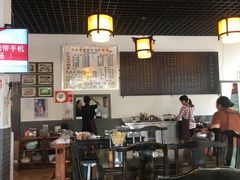 大堂-乐山食古香跷脚牛肉