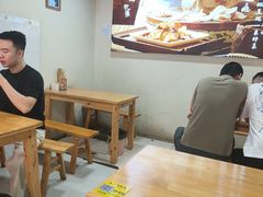 -朱大嘴肥肠血旺(福字街店)