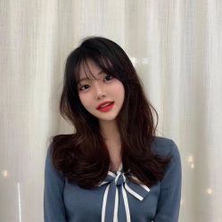 -AYO SALON