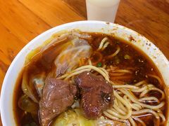牛肉面-蒋六十八梯眼镜面(渝中店)