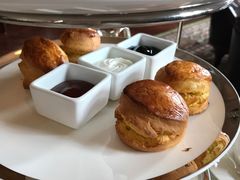 红丝绒下午茶-Salon de Ville浦江汇(上海外滩华尔道夫酒店店)