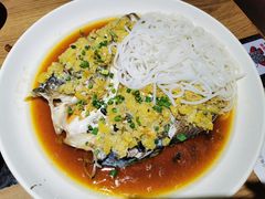 双色鱼头-建辉湖南土菜馆(南大街店)