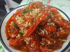 -老街烧烤大排档·地道湖北菜·龙虾馆(汉口火车站店)