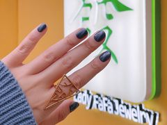 -LADY FAFA(巨鹿路陕西南路路口店)