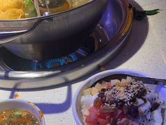 -钢管厂五区小郡肝串串香(滨江店)