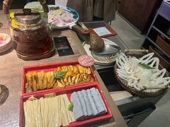 -蘑界·野生菌火锅(深业上城店)