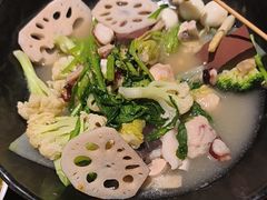 -万记麻辣烫国展总店