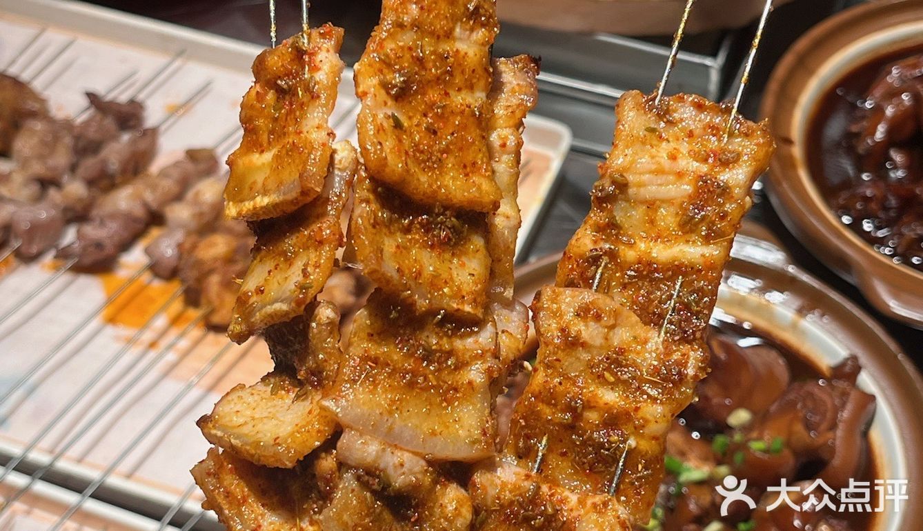 火爆徐州的烧烤终于来昆山了 听说他们家是地道的徐州烧烤