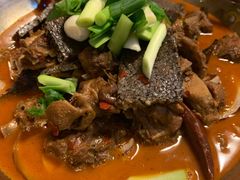 -临江餐馆二楼美食部落